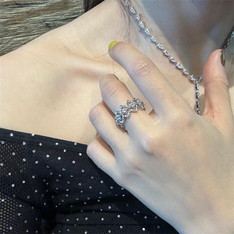 

Chic Diamond Starinspired Ring For Women Perfect For Fashionable Everyday Wear In 2024