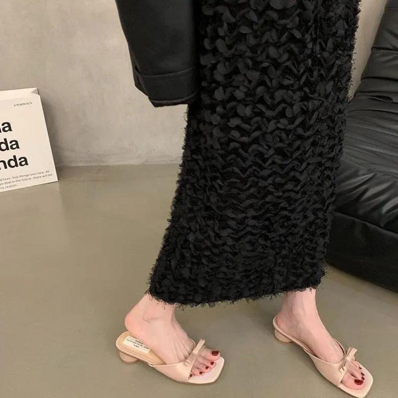 Nouveau Design Nœud Carré Bout Sandales Femme Sexy Slip-on Talons Épais Pantoufles Banquet Bal Mule Pantoufles Chaussures Zapatos De Mujer