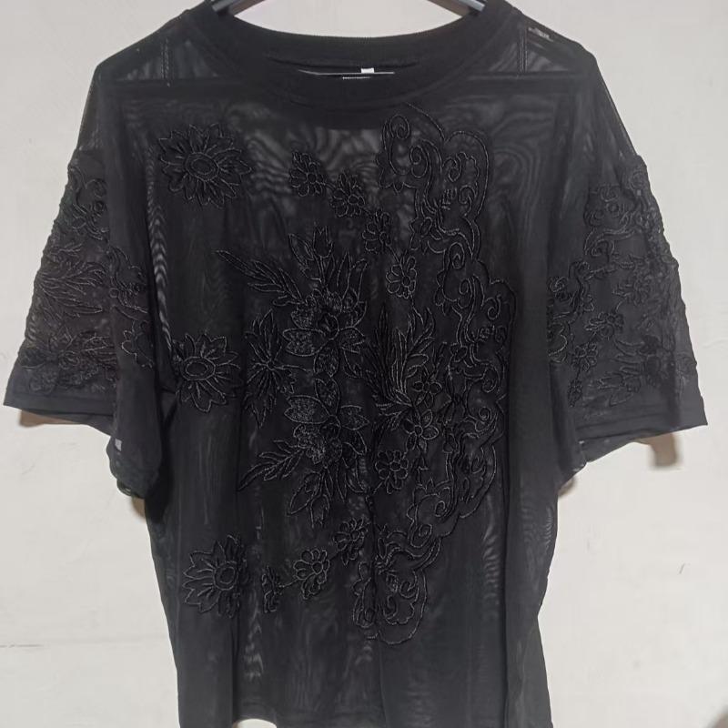 The New Summer Style Mesh Fabric Is Positioned As A Sexy Short-sleeved Top with Embroidered Lace