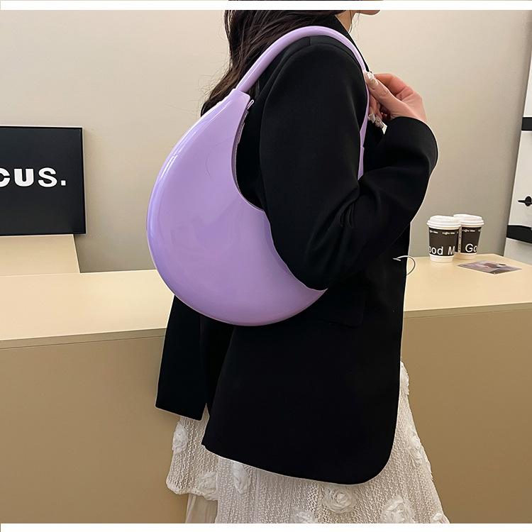 Niche Patent Leather Jelly Bag Women's Large-capacity New Summer Shoulder Armpit Bag Commuter Dumpling Bag