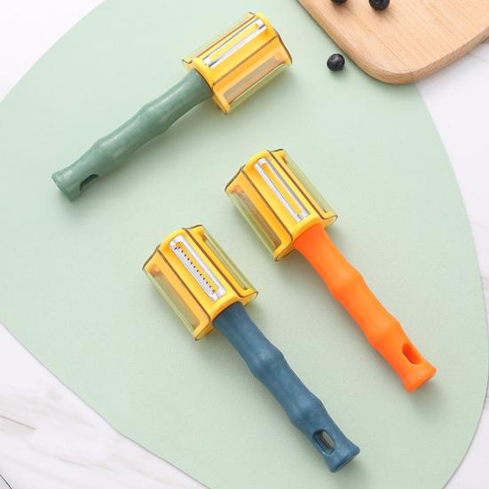 3 in 1 Peeler for Kitchen, Stainless Steel Potato Carrot Apples Peeler, Multifunctional Swivel Vegetable Fruit Cutter with Grater And Slicer