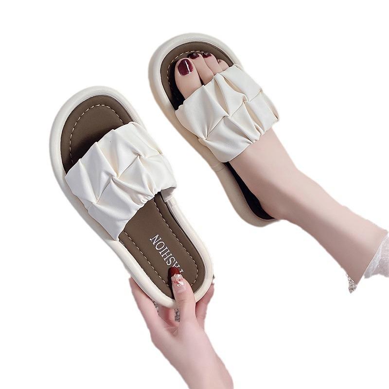 Flat-bottomed cool slippers women's summer wear new Internet celebrity casual non-slip beach sandals soft-soled lazy one-word drag