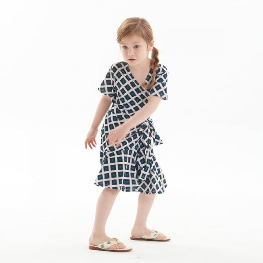 Lipbbam Kinder V-Ausschnitt ViVienne Rüschenkleid Ldm43dp01