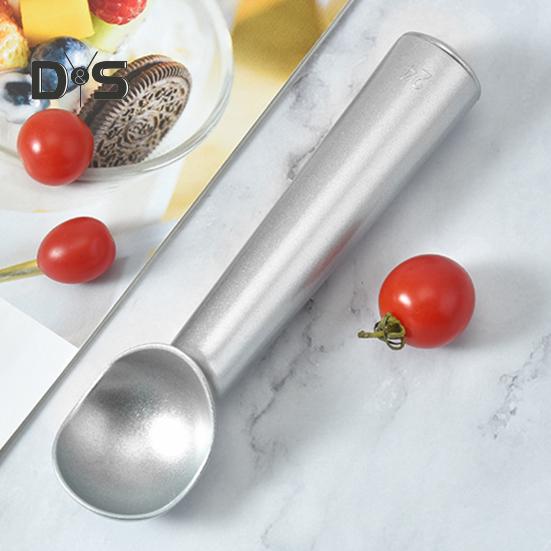 Tragbarer Eisportionierer. Rutschfester, praktischer, robuster Eisportionierer