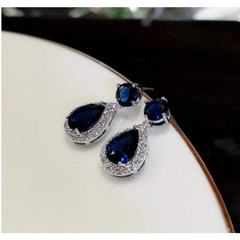 

Акупунктура ушей Супер сверкающие серьги из циркония Серьги Короткие серьги из кристаллов Темперамент с цветными бриллиантами Серьги 925 silver