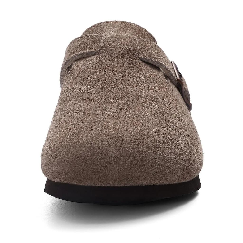 Herren- und Damen-Wildlederklogs, Leder-Pantoletten, Korksohlen und Kuhfell-Birkenstocks