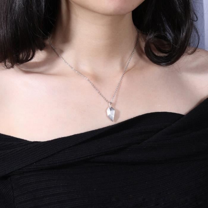 Couple Necklace - Heart Pendant - 2 Pieces - Copper Metal - Black and White