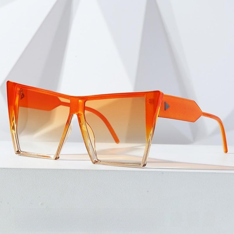 Fashionable Cat Eye Sunglasses With Uv400 And Lightweight Pc Frames For Summer Outings And Events