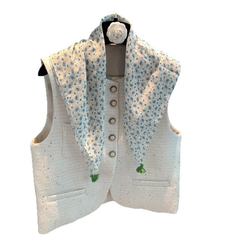 Light Luxury And Versatile Small Silk Scarf, Trendy Decoration, Comfortable Neck Protection Scarf, Small Fragrant Style Scarf, Silk Scarf