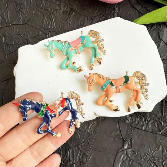 Broszka Koń Wielokolorowa Emalia Złote Krawędzie Kreskówkowy Wzór Rok Konia Pin Torebki Szaliki Akcesoria