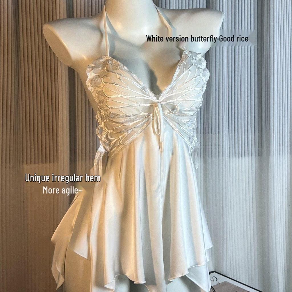 Nachthemd im Schmetterlingsstil mit Rückenfreiem Design und Brustpolstern - Pure Desire Hauspyjama