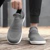 Moda 2024 Scarpe Casual Uomo Donna Alta Qualità Sneakers Coppia Slip On Ballerine Mocassini Uomo Taglie Forti Traspiranti Mesh Scarpe da Ginnastica da Passeggio