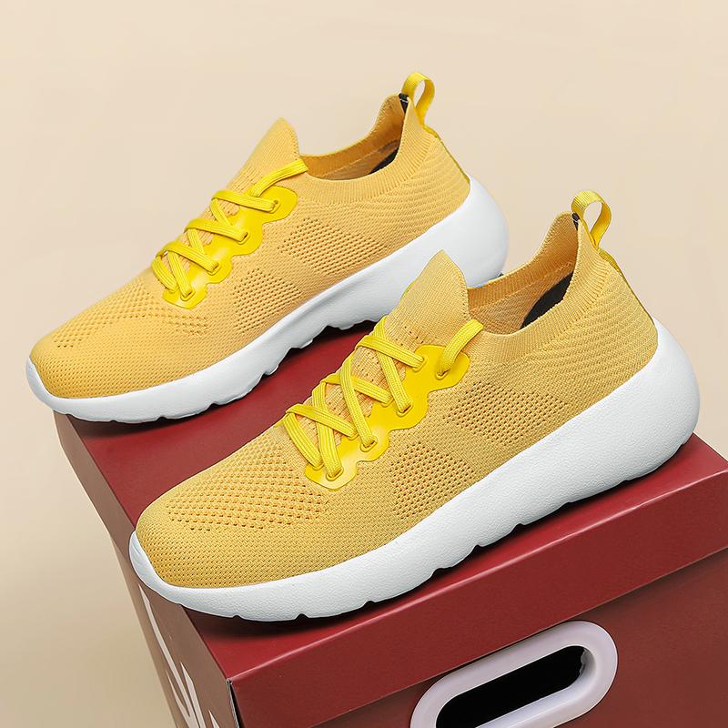Fashion 2025 Yellow Running Shoes Men Athletic Walking Sneakers Mesh Super Lightweight Breathable Footwear Outdoor Sports Jogging Shoes