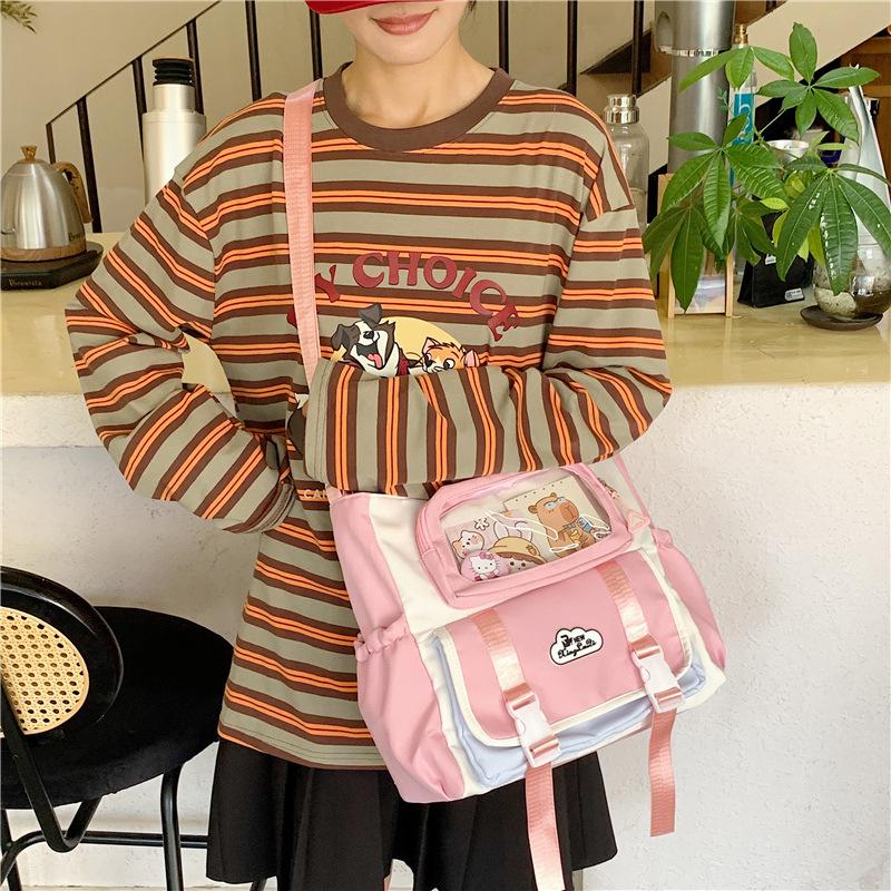 Large capacity messenger bag female college student class leisure commuter bag make-up bag cute contrasting color portable shoulder bag