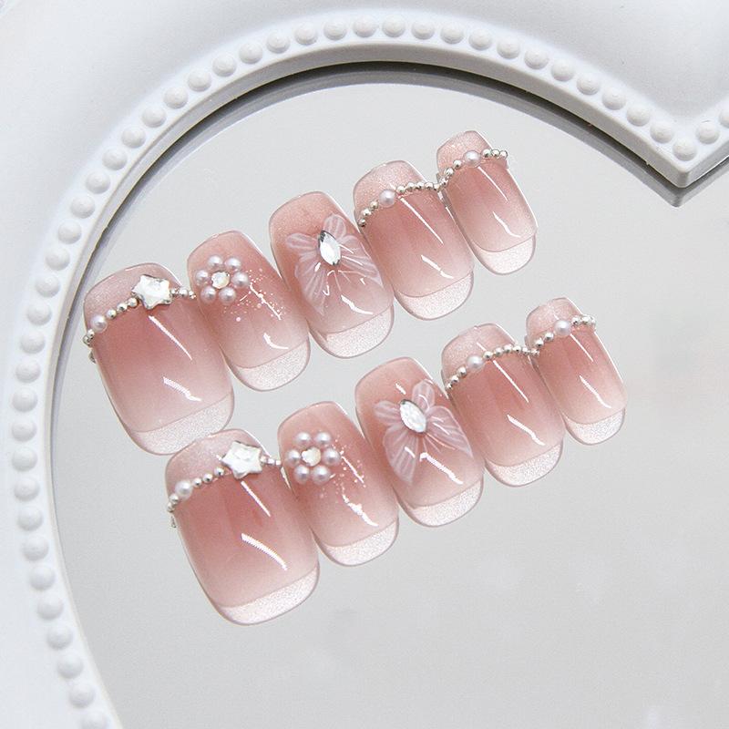 Three-dimensional atmosphere manicure, icy butterfly bursting cat's eye, French pearl chain star manicure, 30 pieces
