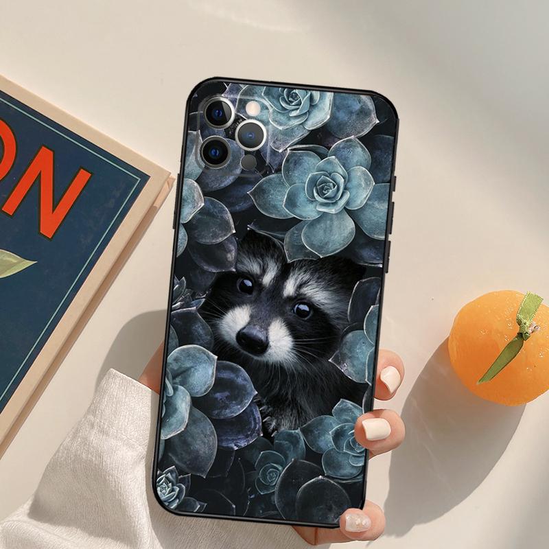

Cartoon Raccoon Kawaii Funda Case For iPhone 15 14 16 Pro Max 11 12 13 Pro Max Mini XR 16e 16 15 Plus Phone Cover iPhone 12
