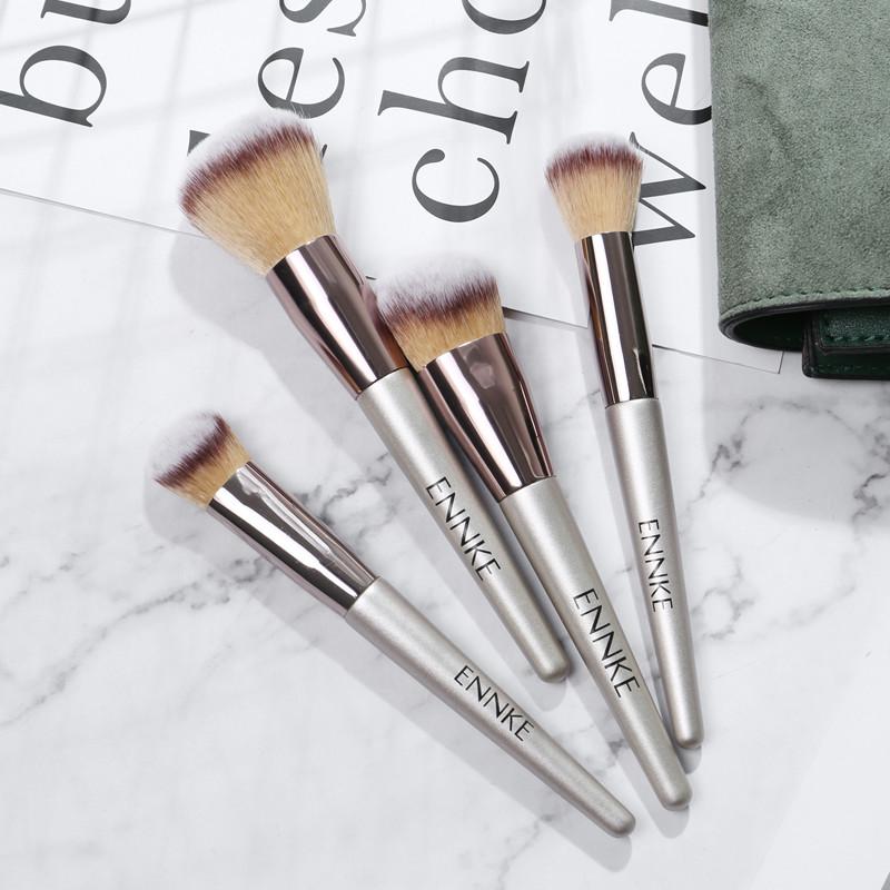 4PCS Makeup Brush Blusher Foundation Powder Brush Face Make Up Cosmetic Tool Set