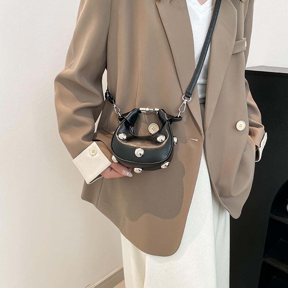 Retro Single Shoulder Bag PU Small Crossbody Bag Fashion Mini Riveted Handbag  Travel