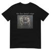 The Lion Doesn't Wipe T-Shirt Funny Animal Humor Shirt for Men Women Gift Joke Clothing
