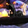 Gothic Bookshelf Sculpture Sexy Black Robe Female Figure Resin Spooky Woman Figurine for Halloween Desktop Decoration