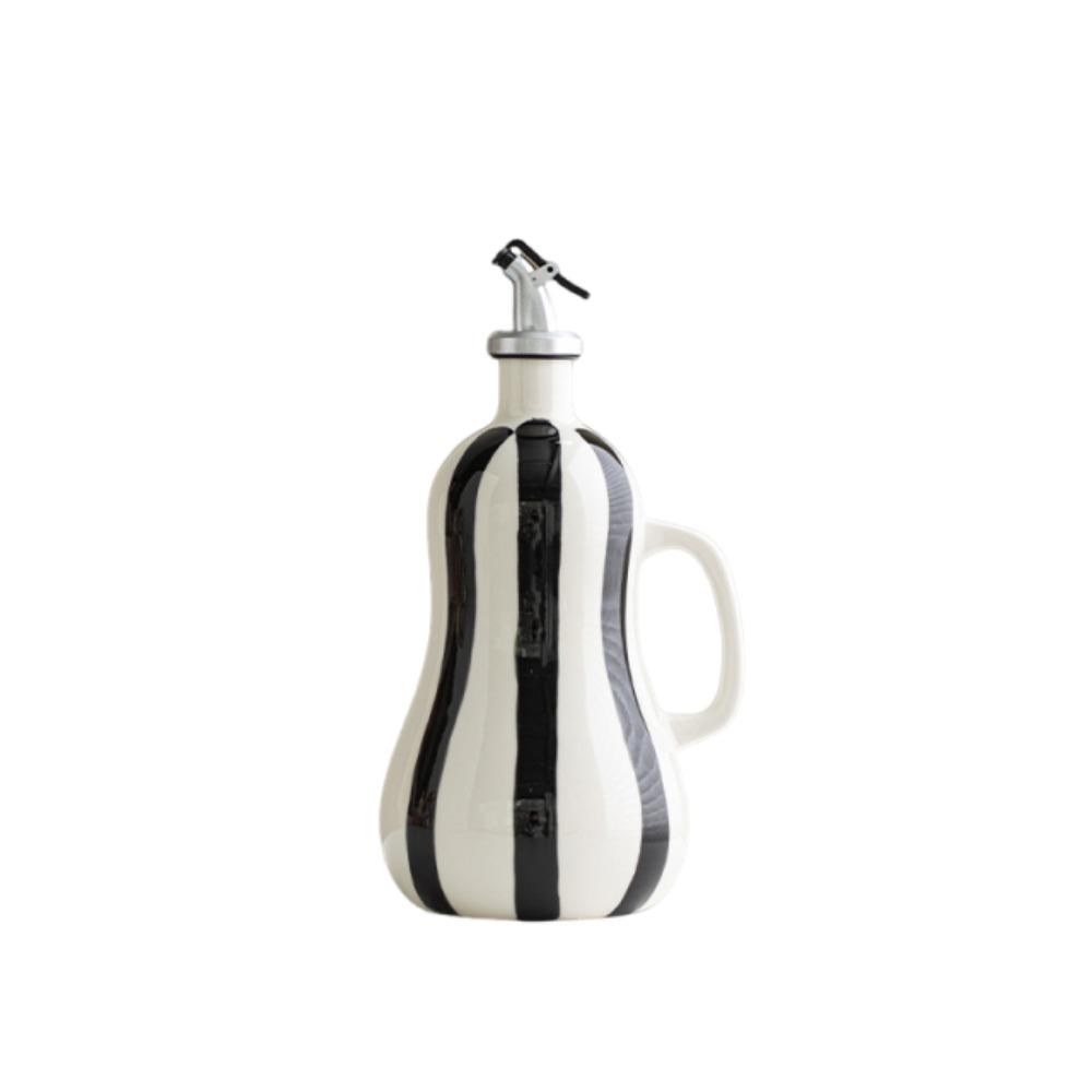 Leak-Proof Ceramic Oil Bottle Hand-drawn Stripes Olive Oil Jug  Kitchen Supplies Black Style A