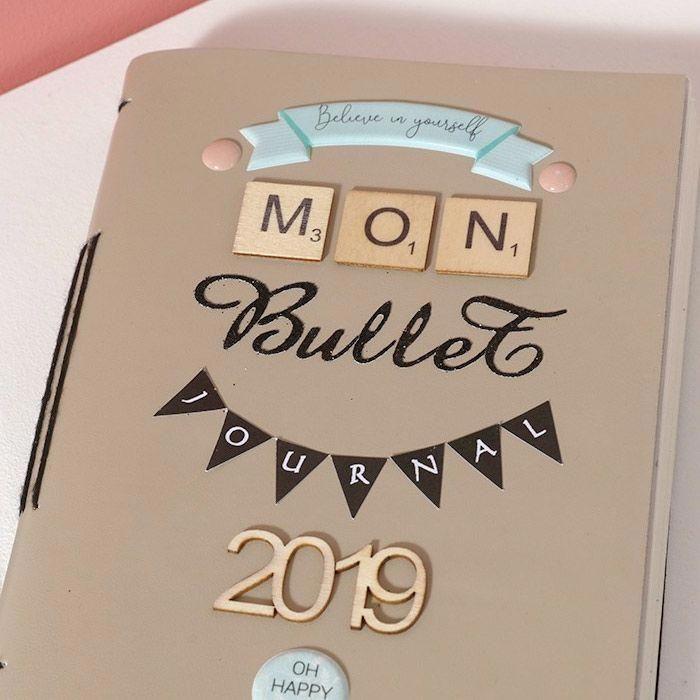 64 Enamel Stickers - Good Vibes