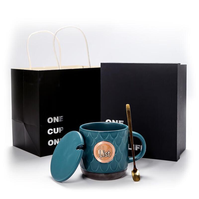 Ceramic Fish Scale Mug with Lid and Spoon