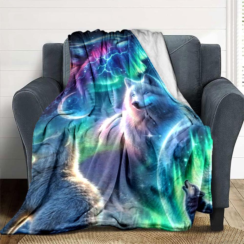 Wolf Art Print Flannel Blanket High Quality Warm Comfortable Cover for All Seasons Perfect for Gifts Home Decor