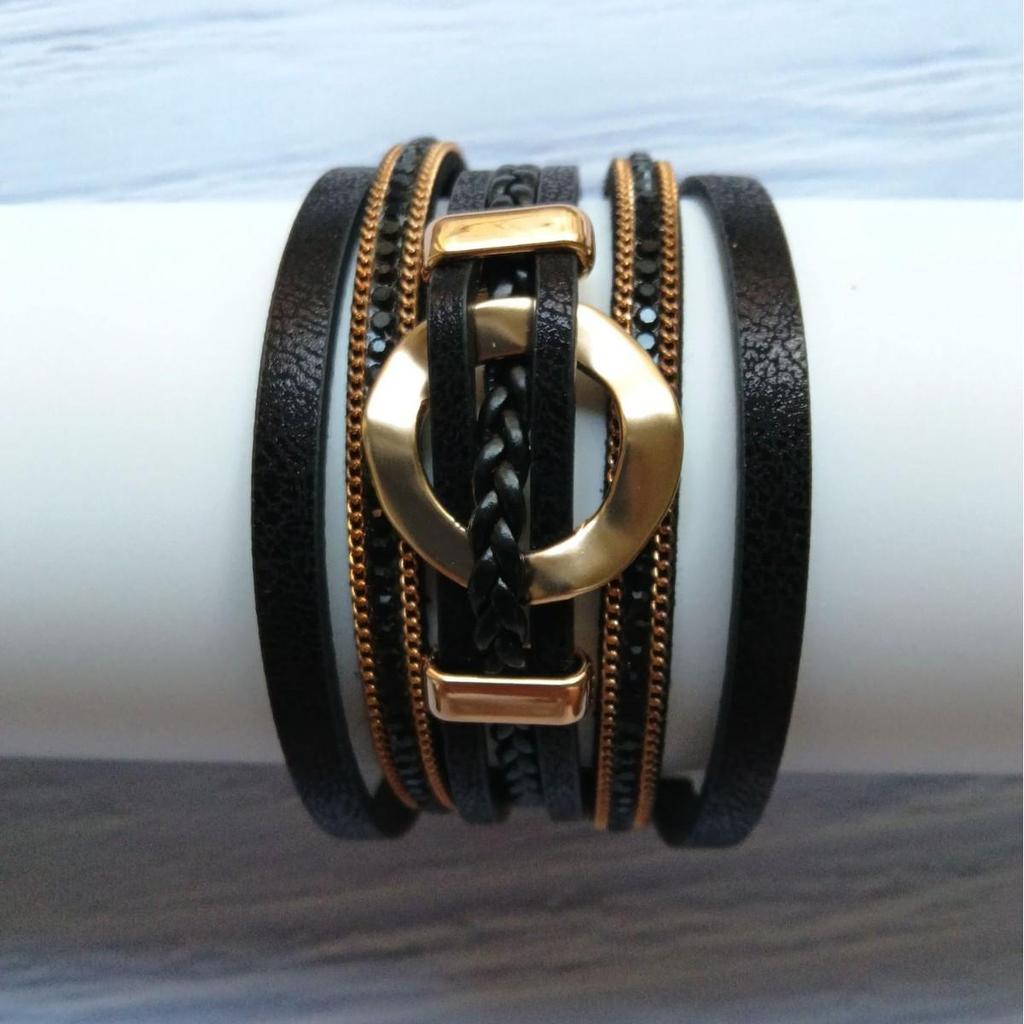 Bracciale da Donna in Ecopelle Stile Bohemien con Chiusura Magnetica