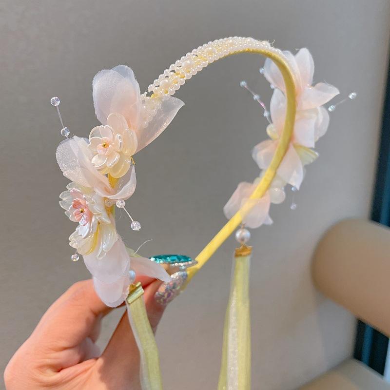 Floral Butterfly Hair Crown for Girls – Delicate Pearl & Silk Tassel Headpiece in Traditional Chinese Design