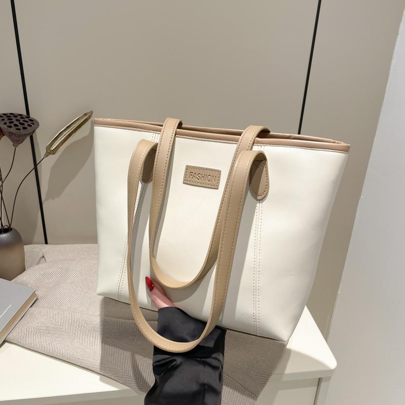 Tote Bag Women's 2025 New Large-capacity Commuter Bag Autumn Niche Design Shoulder Bag Simple Class Bag