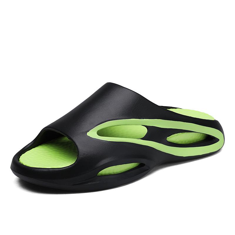 

Slippers men s summer 2025 new casual soft bottom men s home non-slip thick bottom stepping on shit feeling beach sports sandals 38
