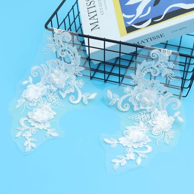 Auto Knochen Zu Blume Dreidimensionale Blume Beige Spitze Applikation Accessoires Stickerei Stickerei Stoffaufkleber Hochzeitskleid Kleidung Aufnäher
