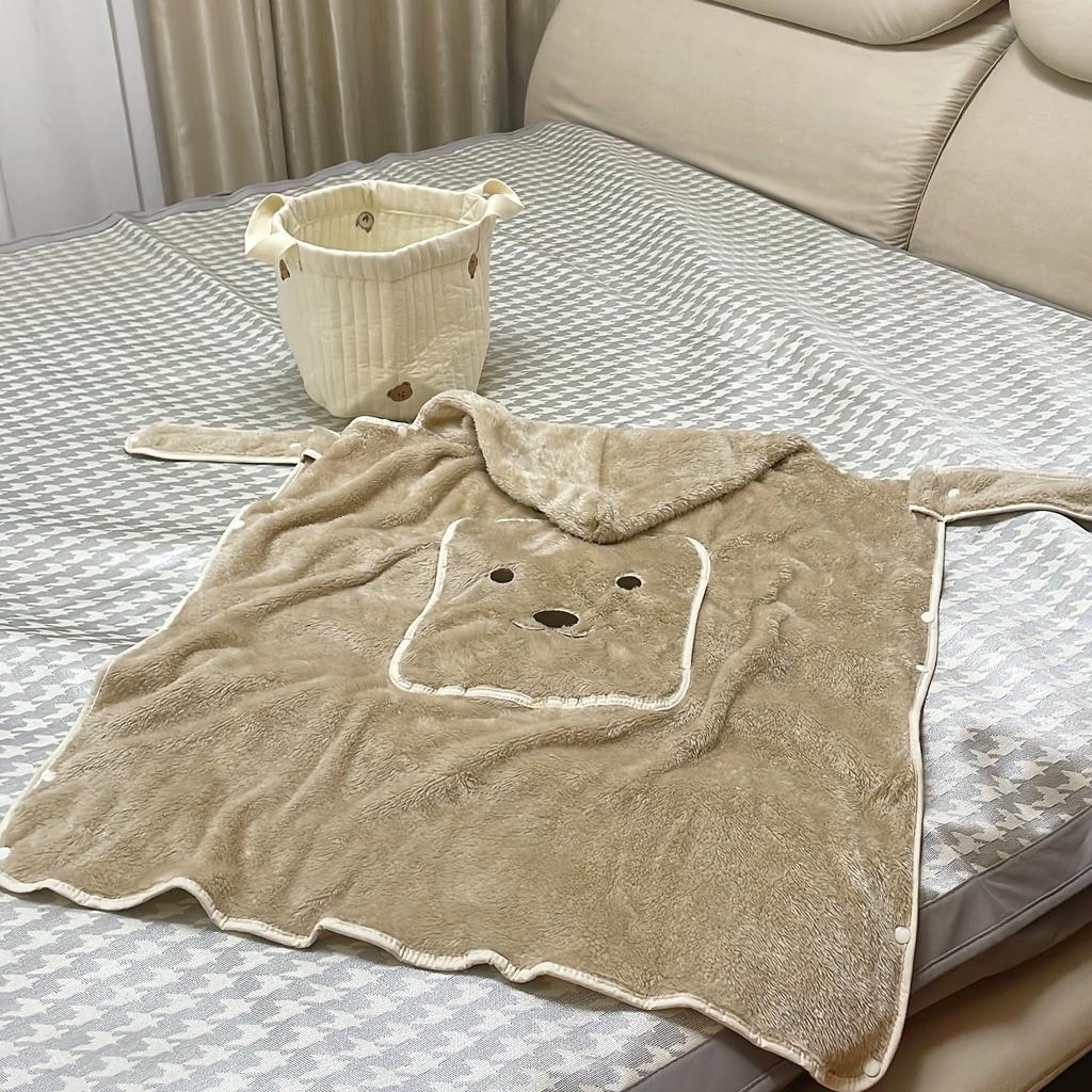 1 Stück niedliche und warme Kuscheldecke mit Bärenmotiv – weich und wärmend für entspannende Stunden zu Hause in Khaki/Beige, perfekt für Herbst und Winter