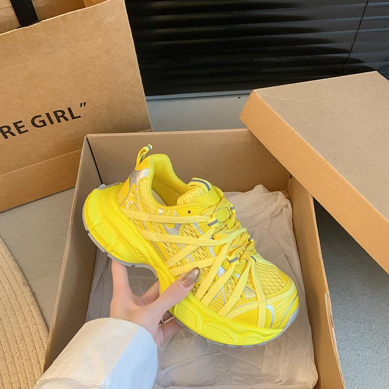 

Дышащие кроссовки из сетки на шнуровке, нишевые, весенние, универсальные, новые туфли для папы, уличный стиль, круглый носок, модная повседневная обувь 35