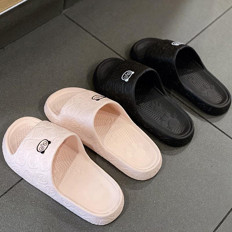 Soft-soled slippers for women's summer outer wear New Year's new non-slip and versatile casual one-word cool slippers