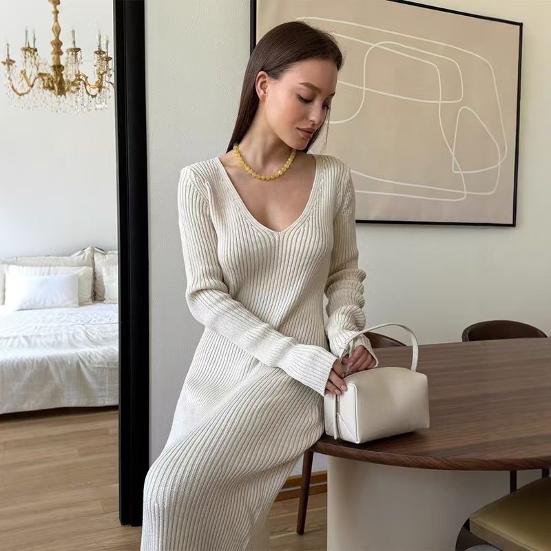 

Fashion Wind New Arrival Fashionable Knitted Sexy V-neck Long-Sleeve Dress Sexy V-neck Knitted Dress Apricot color L
