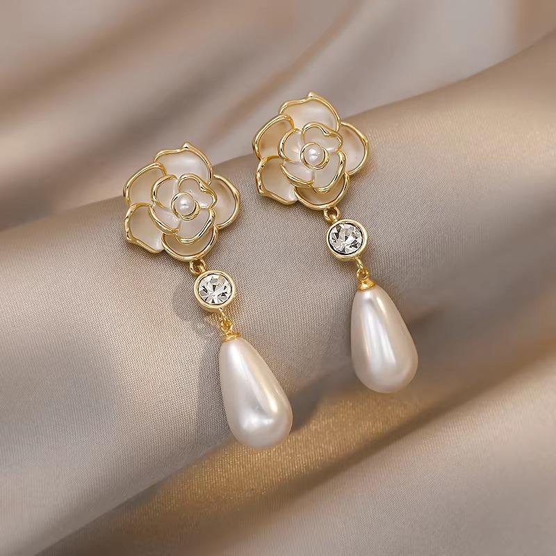 Elegant Long Pearl Earrings Women's Tea Flower Super Fairy Tale Style Jewelry Accessories Perfect Gift