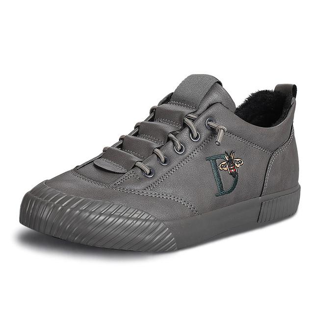 Holfredterse New Fashion Men Leather Casual Shoes Loafers Soft Driving Flat Lace Up Warm Winter Sport Vulcanize Shoes 20953