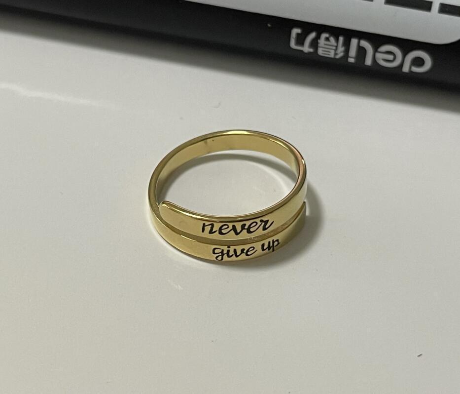 Inel Retro Deschidere Oțel Inoxidabil 'Sunt Suficientă' Strat Dublu pentru Femei