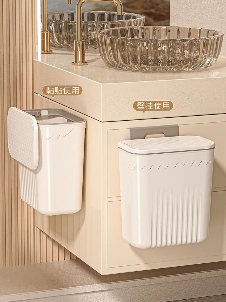 Compact Kitchen Compost Bin for Efficient Waste Management