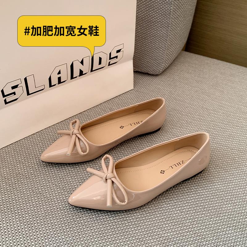  Versatile shallow single shoes  New bow pointed flat shoes Wide large size women's shoes
