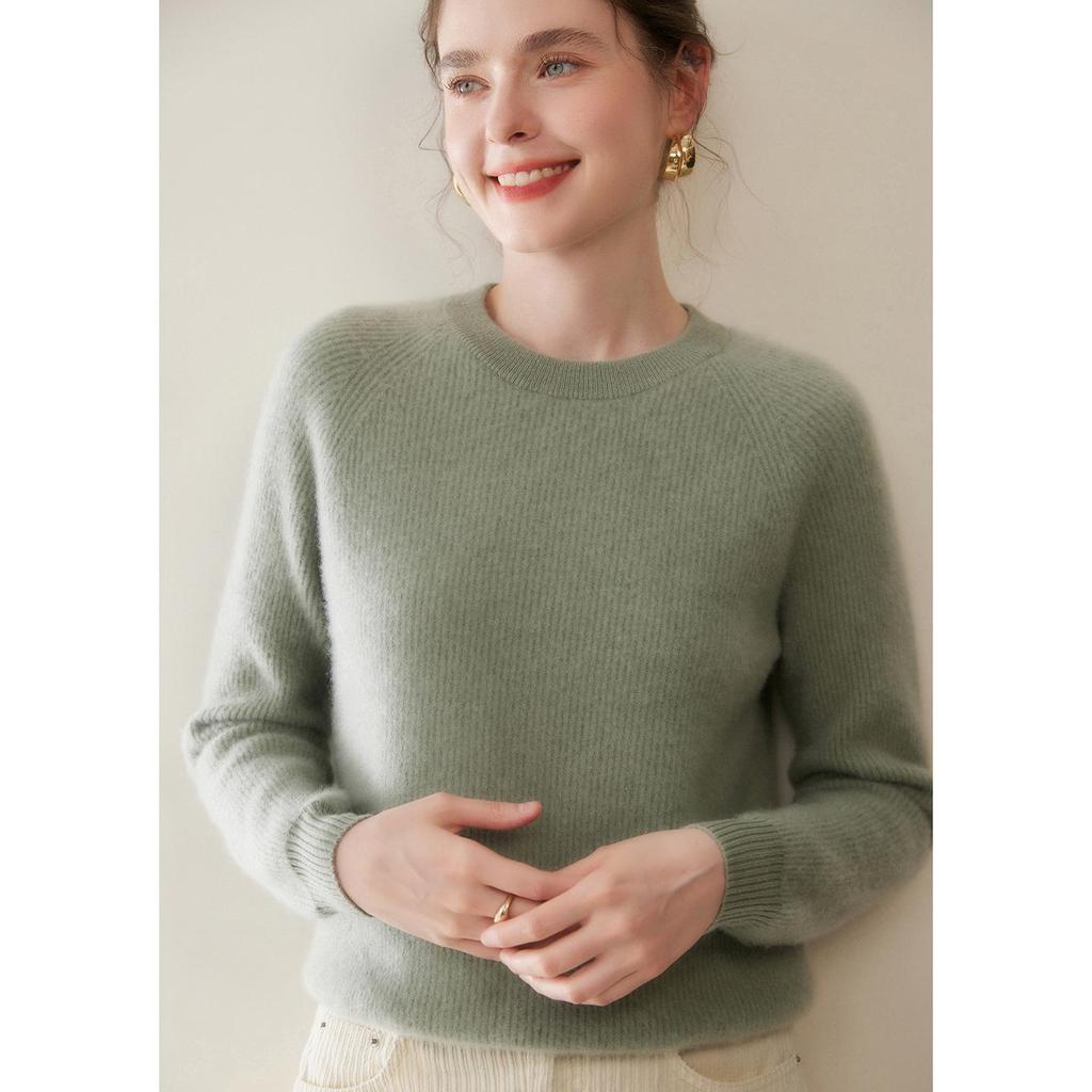 Autumn/Winter 2025 Women's Cashmere Knitwear Sweater: Round Neck, Loose Fit, Seven-Stitch Raglan Sleeves, Soft and Skin-Friendly.