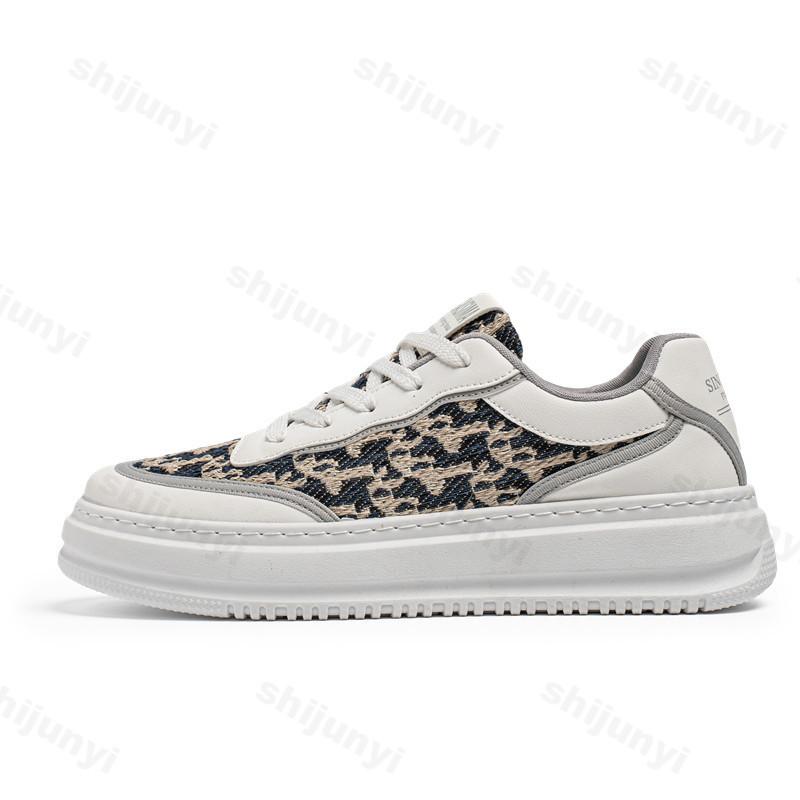 Fashion 2025 Spring New Niche Style Men's Low Top Casual Shoes Thick Sole Fashion Trend Comfortable Sport Shoes Non slip Chunky sneakers