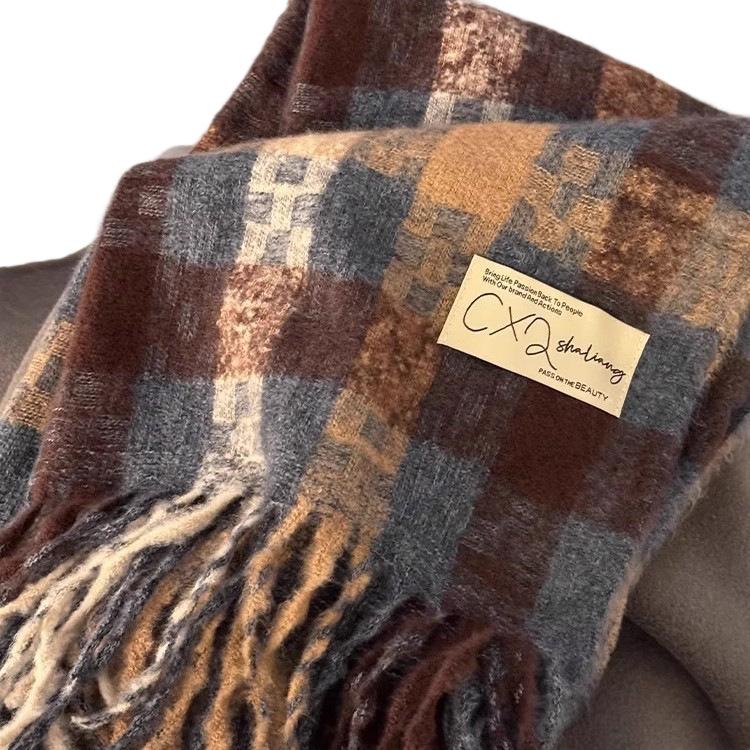 Winter couple plaid scarf retro fashion temperament warm thickened neck protection scarf versatile men and women a pair of tide