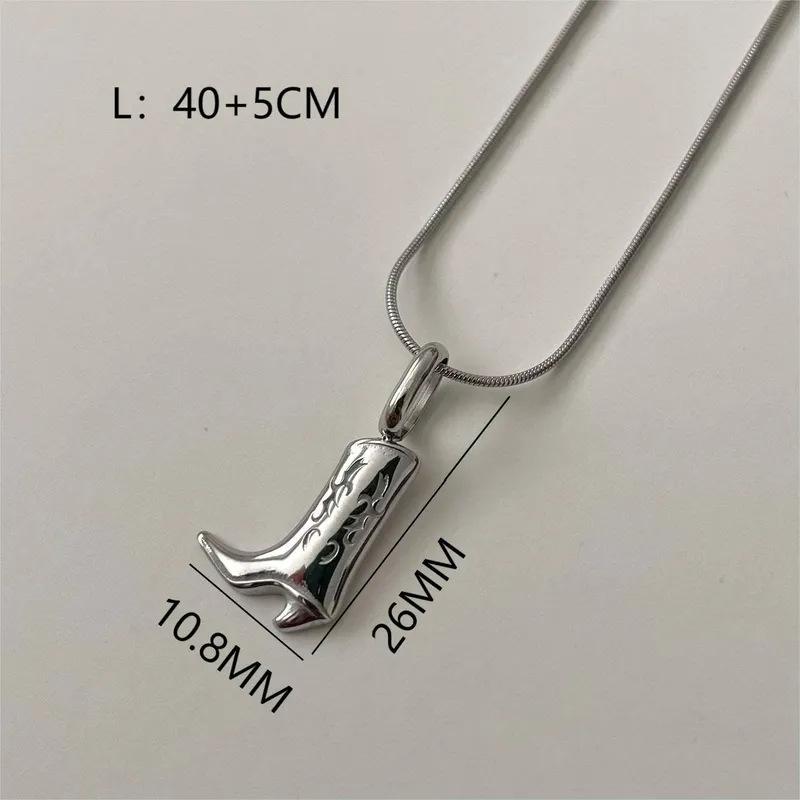 

Vintage Literary And Artistic High Color Retention Denim Boots Pendant Necklace Retro Style Jewelry Necklace