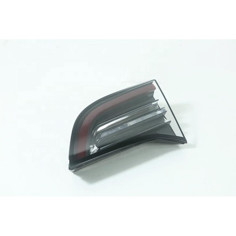 

Задний фонарь внутренний левый Для: Тесла Модель 3 старая оригинальная комплектация: 1077401-00-Ф