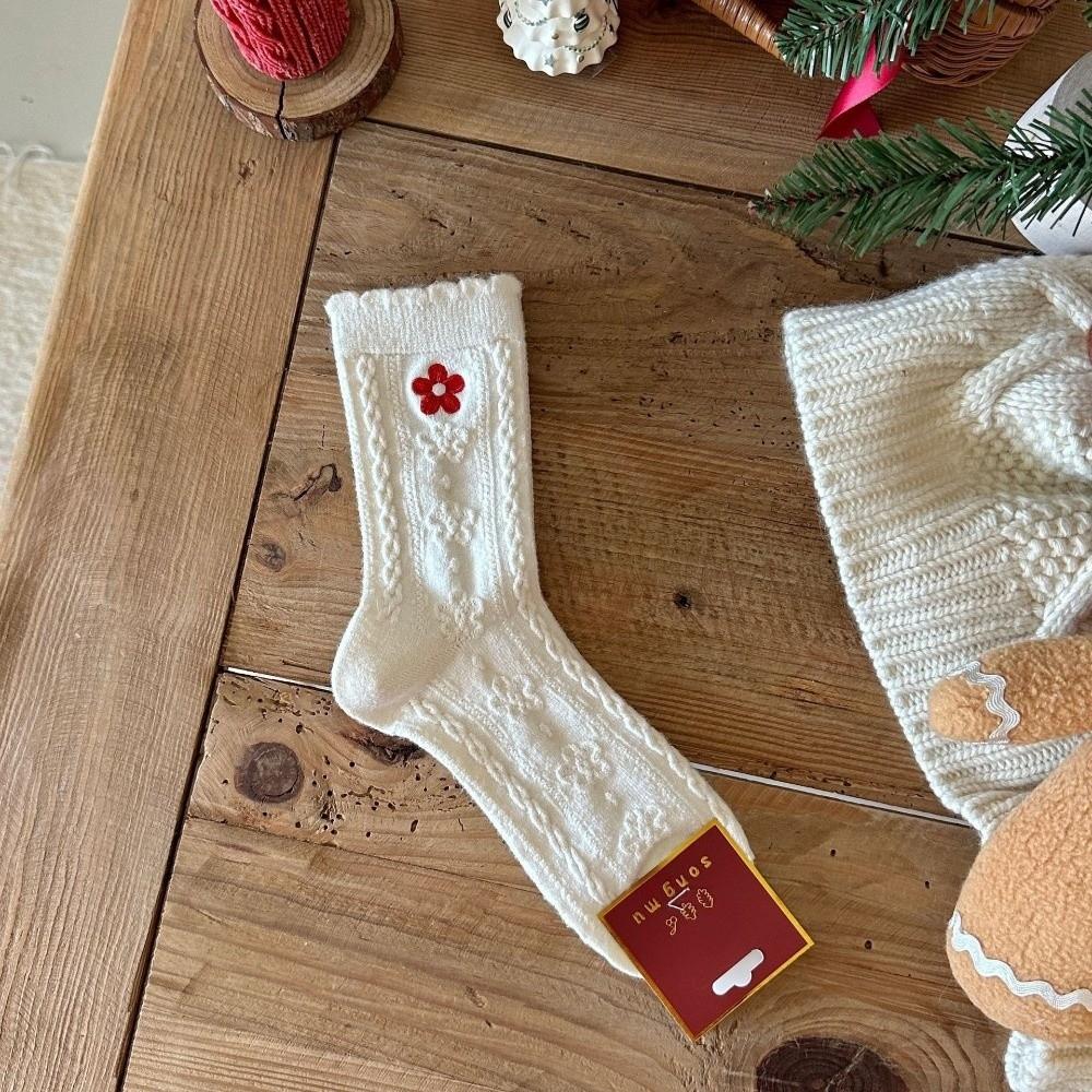 Cute Pattern Christmas Socks Thick Warm Polka Dot Socks Fashion Mid-Calf Socks