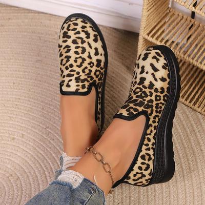 Moda Otoño 2025 Mocasines Gruesos de Leopardo para Mujer con Decoración de Cadena Slip-on Plataforma Zapatos Casuales Mujer Moda Planos Antideslizantes Tallas Grandes