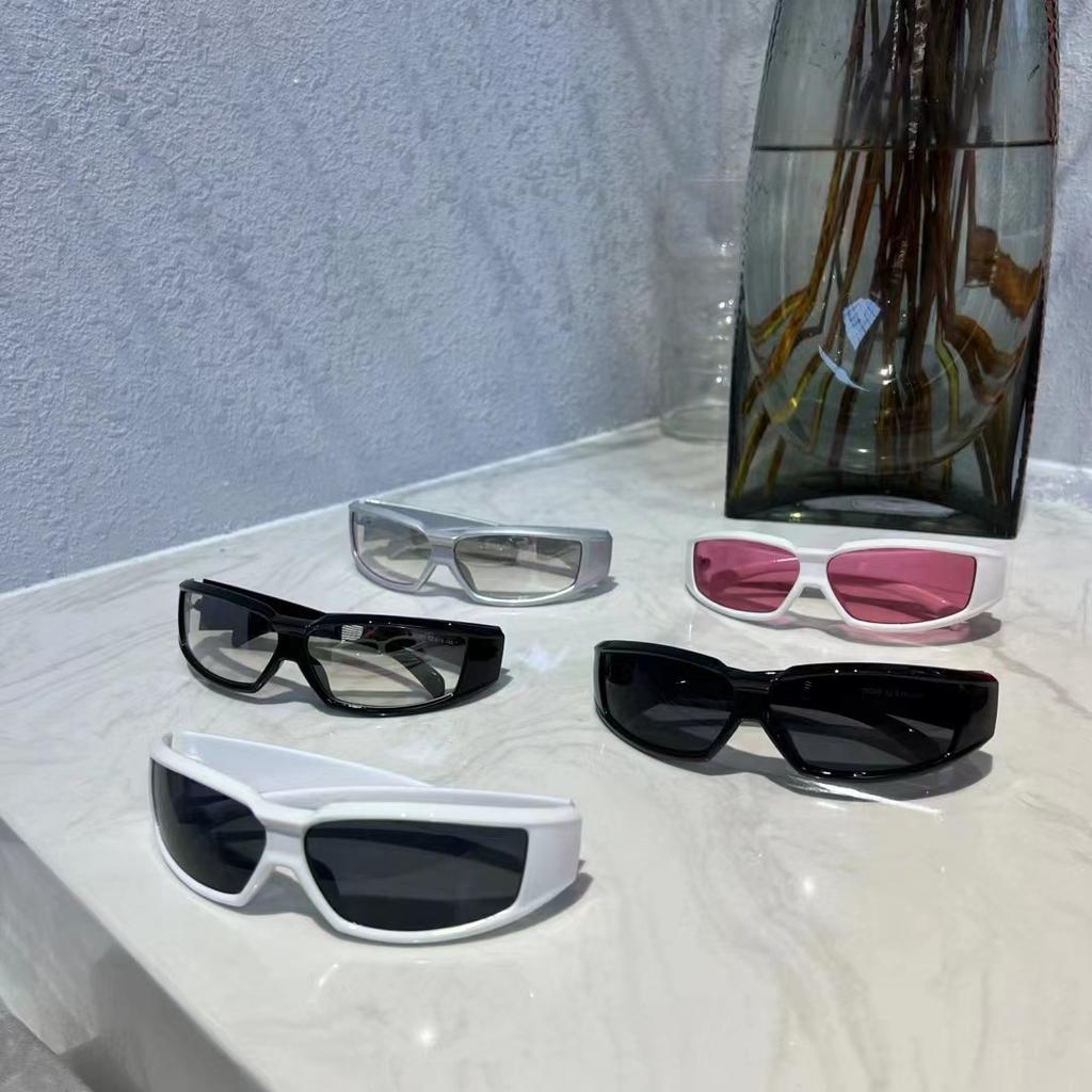 Punk Y2K Sunglasses Men Stylish European American Style Sun Glasses for Outdoor Bicycling Mountaineering Women